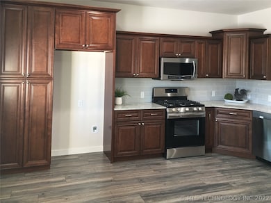 1117 E Richmond St, Broken Arrow, OK 74012 - photo 5