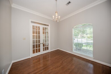 8618 Golden Chord Cir, Houston, TX 77040 - photo 6