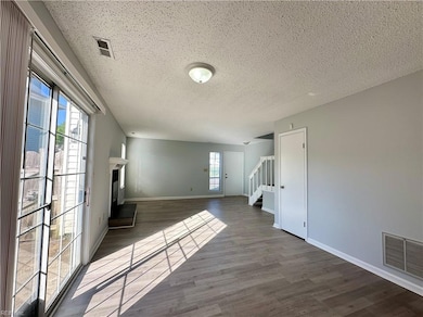 4567 Genoa Cir, Virginia Beach, VA 23462 - photo 4