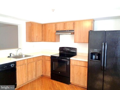 15334 Norwalk Ct, Bowie, MD 20716 - photo 5