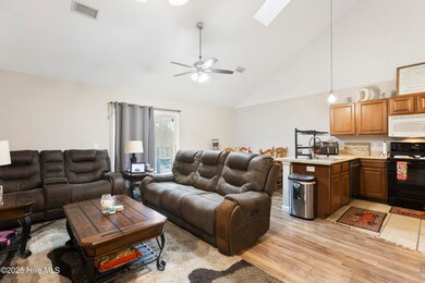123 Lincoln Place Cir livingdining