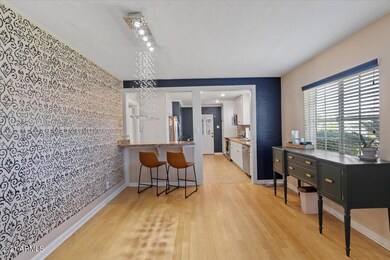 07-Dining Room