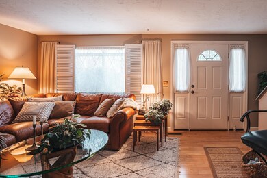 14 Joston Dr, MerriMacK, NH 03054 - photo 2