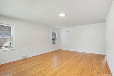 301 S Lewis Ave, Waukegan, IL 60085 - photo 3