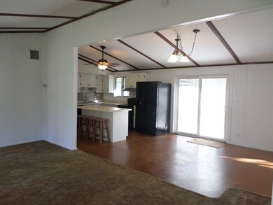 Kitchen and Breakfast Area