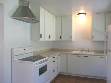 1117 NW Hillside Dr, Grants Pass, OR 97526 - photo 6