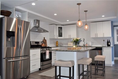 27 Knowlton St, Riverside, RI 02915 - photo 2