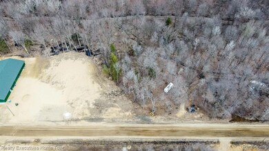 3606 Smokey Ridge S Vassar Rd, Vassar, MI 48768 - photo 5