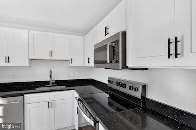 1973 Partree Ct, Woodbridge, VA 22191 - photo 3