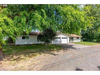 36048 Riverside Dr, Albany, OR 97321 - photo 4