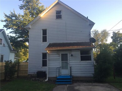 916 W 3rd St, Anderson, IN 46016 - photo 2