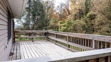 183 Thomas Rd, Bloomsburg, PA 17815 - photo 4