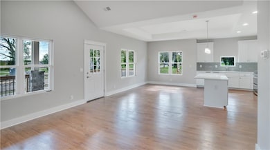 227 E Mill St, Osawatomie, KS 66064 - photo 3