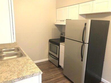 1002 Apache Dr unit 2, Collinsville, IL 62234 - photo 4