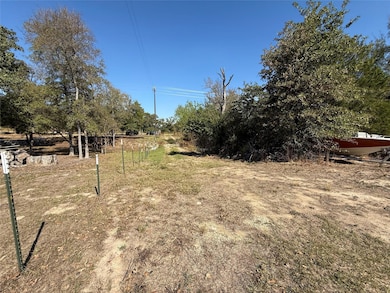 1258 Willow Creek Dr, Elgin, TX 78621 - photo 3