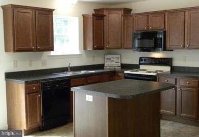 700 Kentwell Dr unit 37, York, PA 17406 - photo 4