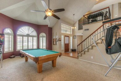 Living Room (3)-SMALL