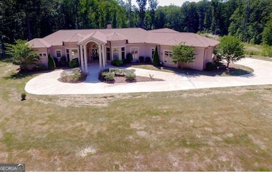 395 Milam Rd, Fairburn, GA 30213 - photo 2