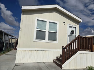 4650 E Lake Mead Blvd unit 20, Las Vegas, NV 89115 - photo 3