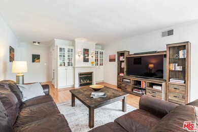 1539 N Laurel Ave unit 106, Los Angeles, CA 90046 - photo 3