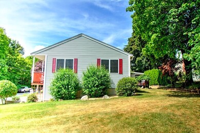 33 Munroe St, Lowell, MA 01850 - photo 3