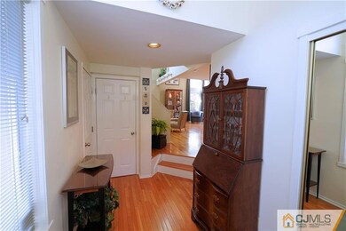 536 Sayre Dr, Princeton, NJ 08540 - photo 2