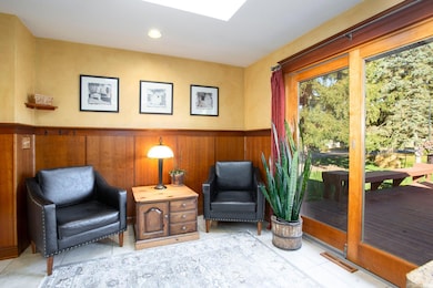 Wonderful for conversation and entertaining