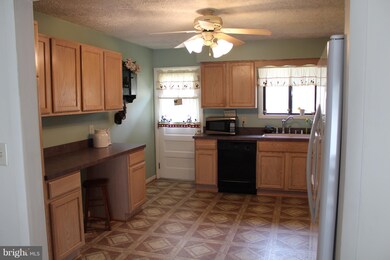 2710 Sassafras Ct, Owings, MD 20736 - photo 6