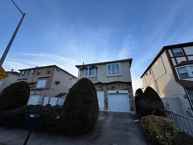 340 Bartlett Ave, Staten Island, NY 10312 - photo 3