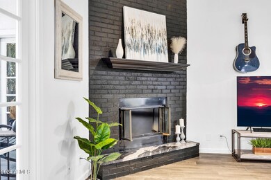 1610 N Stapley Dr-5