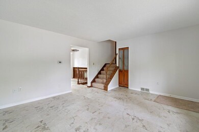 2064 Flanders Court-9.jpg-SMALL