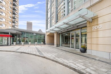 Waterplace unit 1512, Providence, RI 02903 - photo 3