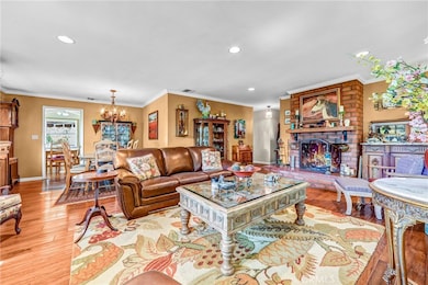 337 Meadow Ln, Monrovia, CA 91016 - photo 7