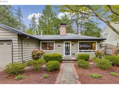 16650 Lake Forest Blvd, Lake Oswego, OR 97035 - photo 3