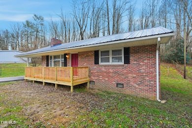2222 3rd Ave E, Big Stone Gap, VA 24219 - photo 2