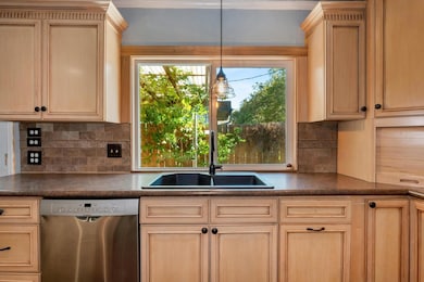 1105 Inland Greens unit A, Austin, TX 78758 - photo 7