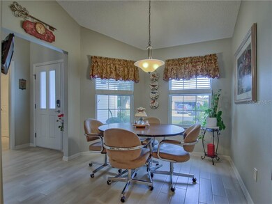 Bright & Sunny Nook