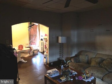 321 Darby Terrace, Darby, PA 19023 - photo 5