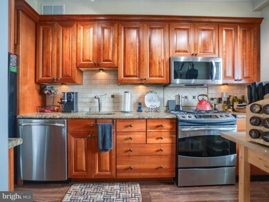 191 Presidential Blvd unit R-814, Bala Cynwyd, PA 19004 - photo 6