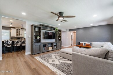 9-web-or-mls-Evergreen-9