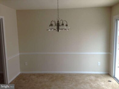 13315 Nassau Dr, Woodbridge, VA 22193 - photo 4