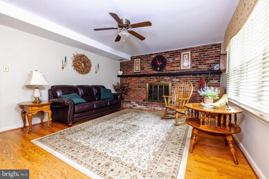 1217 Barnesdale Ct, West Deptford, NJ 08096 - photo 7