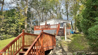 239 Prospect St, Hawley, PA 18428 - photo 6