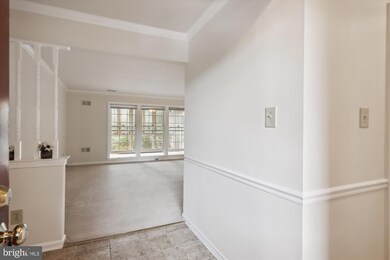 5717 Brewer House Cir unit 201, Rockville, MD 20852 - photo 5