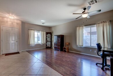 3734 E Sandy Way-7