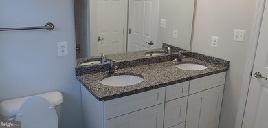 15206 Peerless Ave, Upper Marlboro, MD 20772 - photo 2