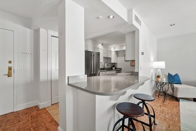 416 Commonwealth Ave unit 508, Boston, MA 02215 - photo 7