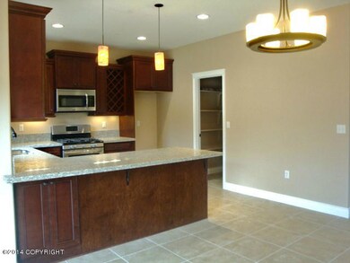 Kitchen w/Large Pantry & Eating Area