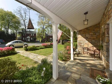 6301 15th Rd N, Arlington, VA 22205 - photo 2