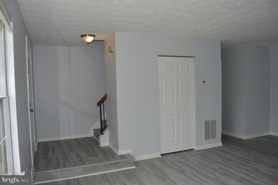 12026 Winding Creek Way, Germantown, MD 20874 - photo 6